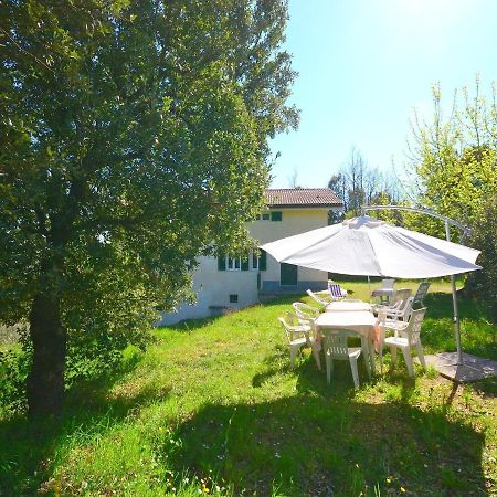 Spacious Home Surrounded By Nature Sesta Godano Zimmer foto